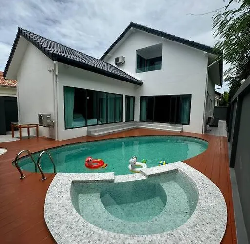 Luxury Pool Villa In Jomtien 5Bd