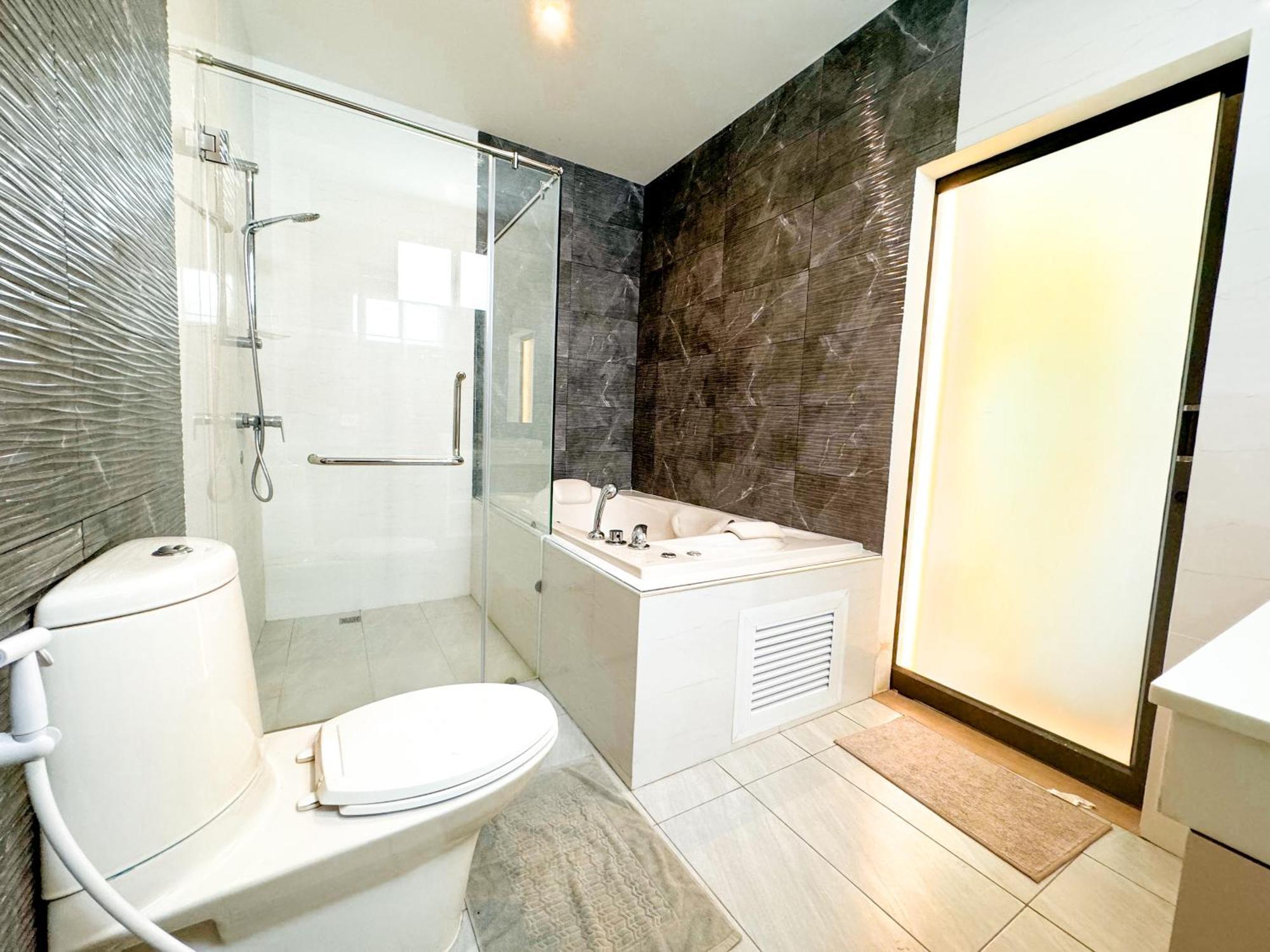 Villa Luxury Pool In 5bd